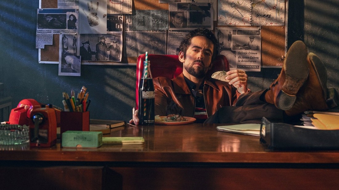 Belascoarán, PI series character sitting at a desk in a detective's office with crime evidence in the background.