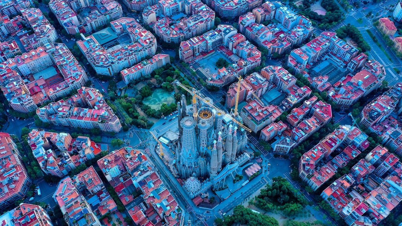 Sagrada familia drone shot