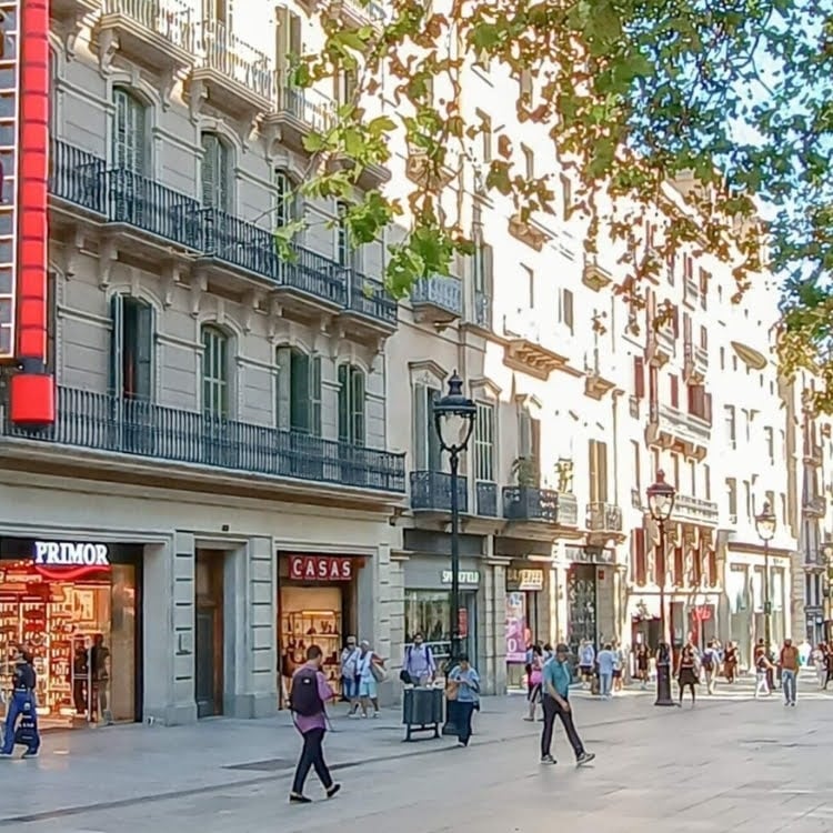Portal de l’Àngel street