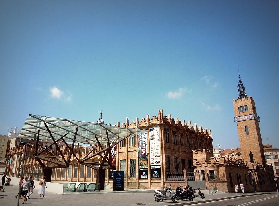 Caixa forum from outside, a old modernist building